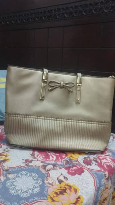 used women handbag