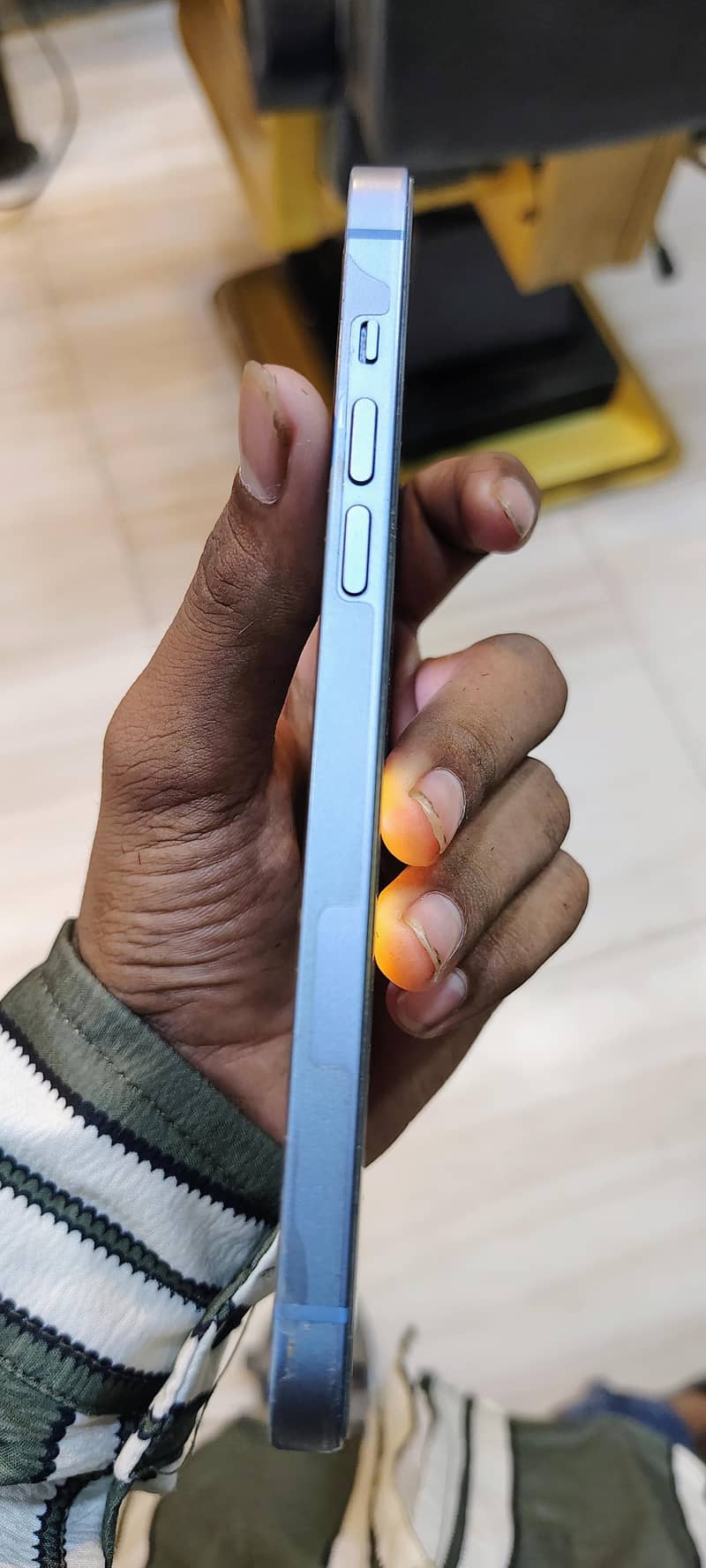 Apple iPhone 14 plus 3