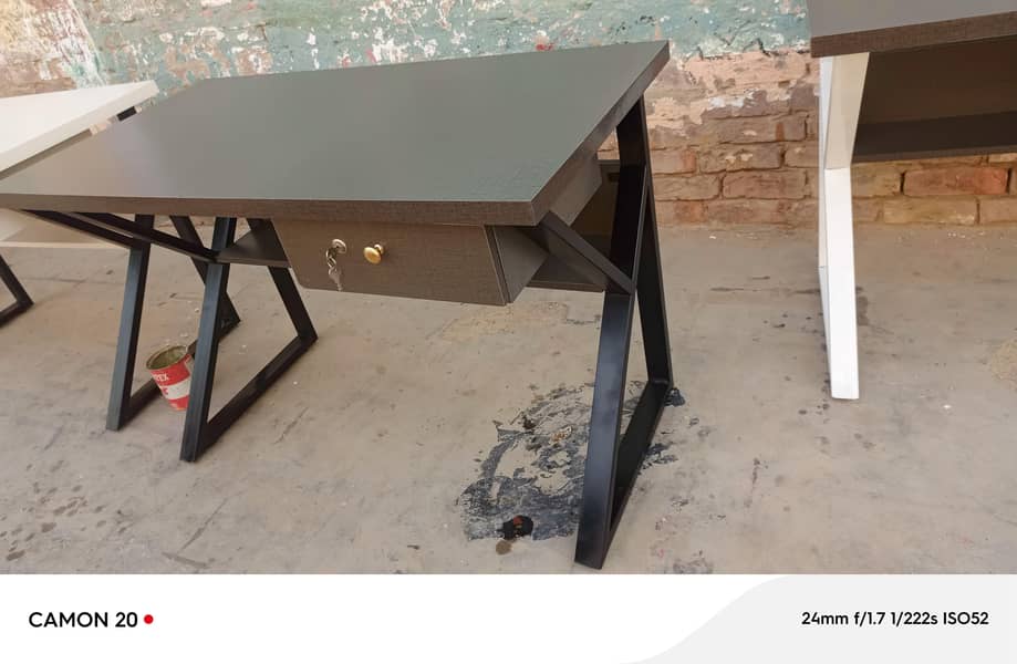 study table 2/4 1
