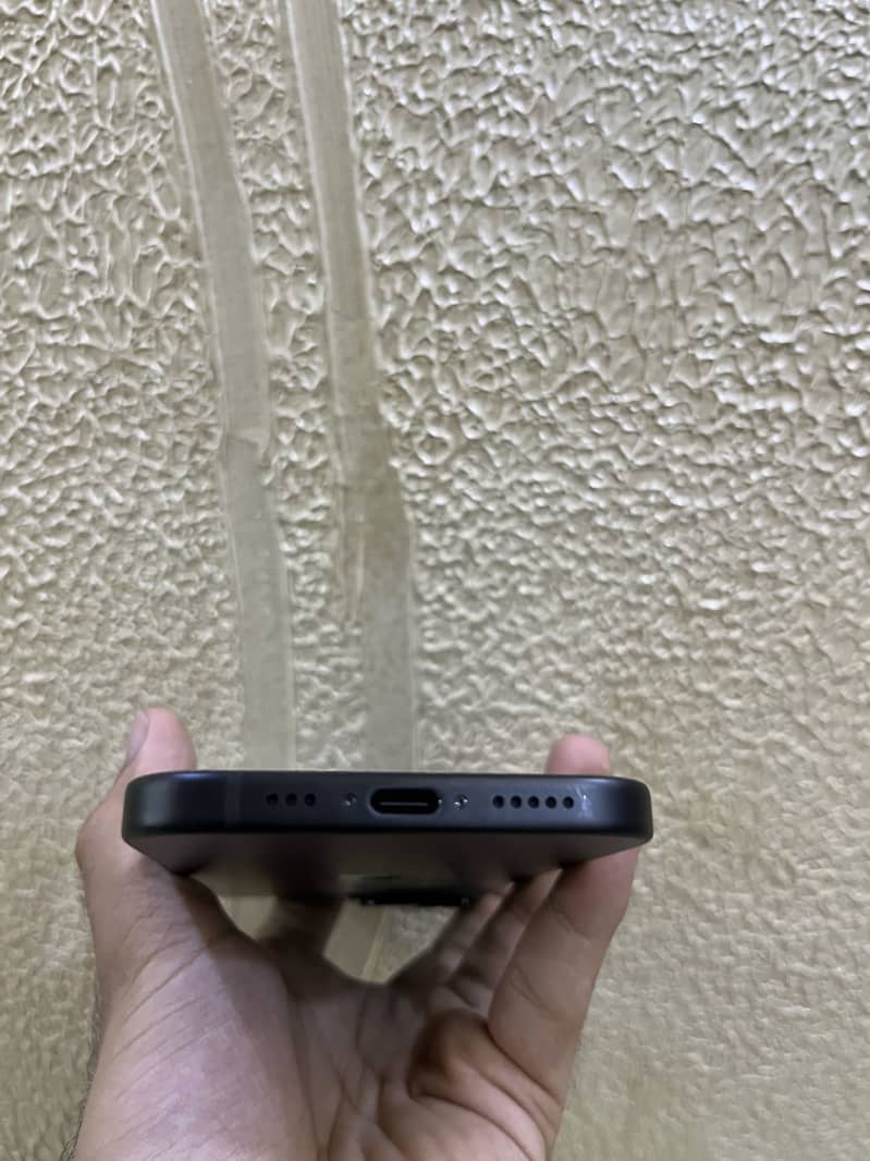 Apple iPhone 15 1