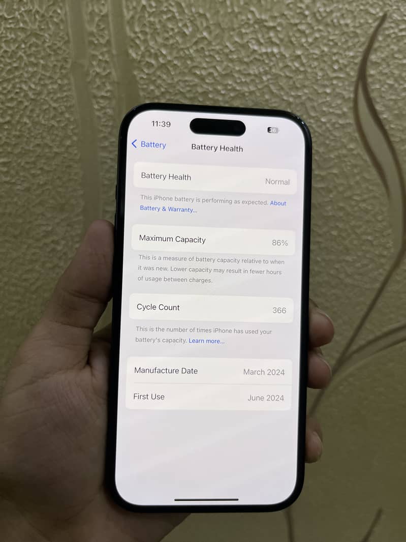 Apple iPhone 15 10