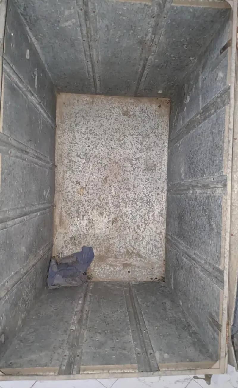 This trunk For Sell 3
