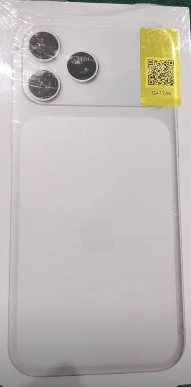Apple iPhone 17 Pro Max 0