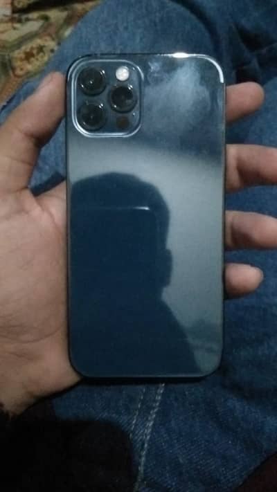 Apple iPhone 12 Pro. 128gb jv E-sim 3months time