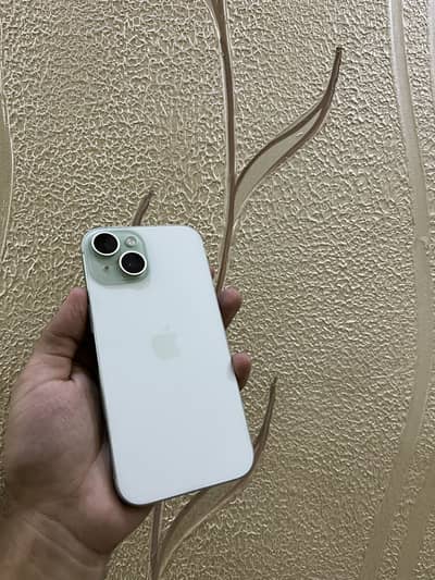Apple iPhone 15