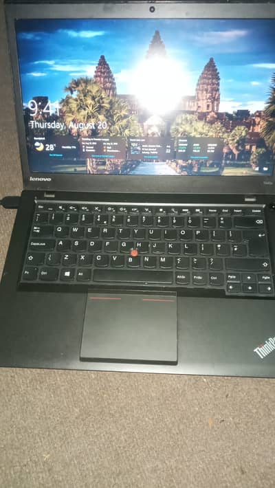 Lenovo Think pad T440s i5/4 generation