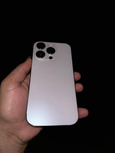 Apple iPhone 14 Pro
