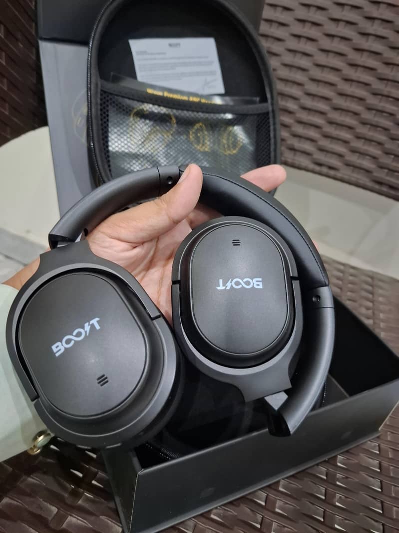 Boost Wave Wireless ANC Headset 7