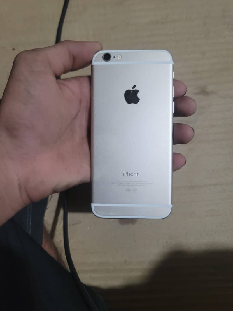 Apple iPhone 6 6