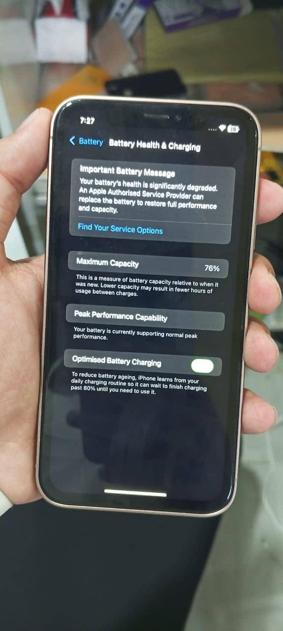 Apple iPhone 16 Pro Max 5