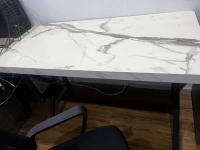 Office desk and chair