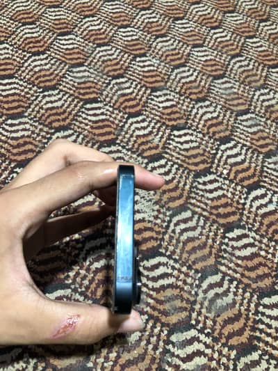 Apple iPhone 14