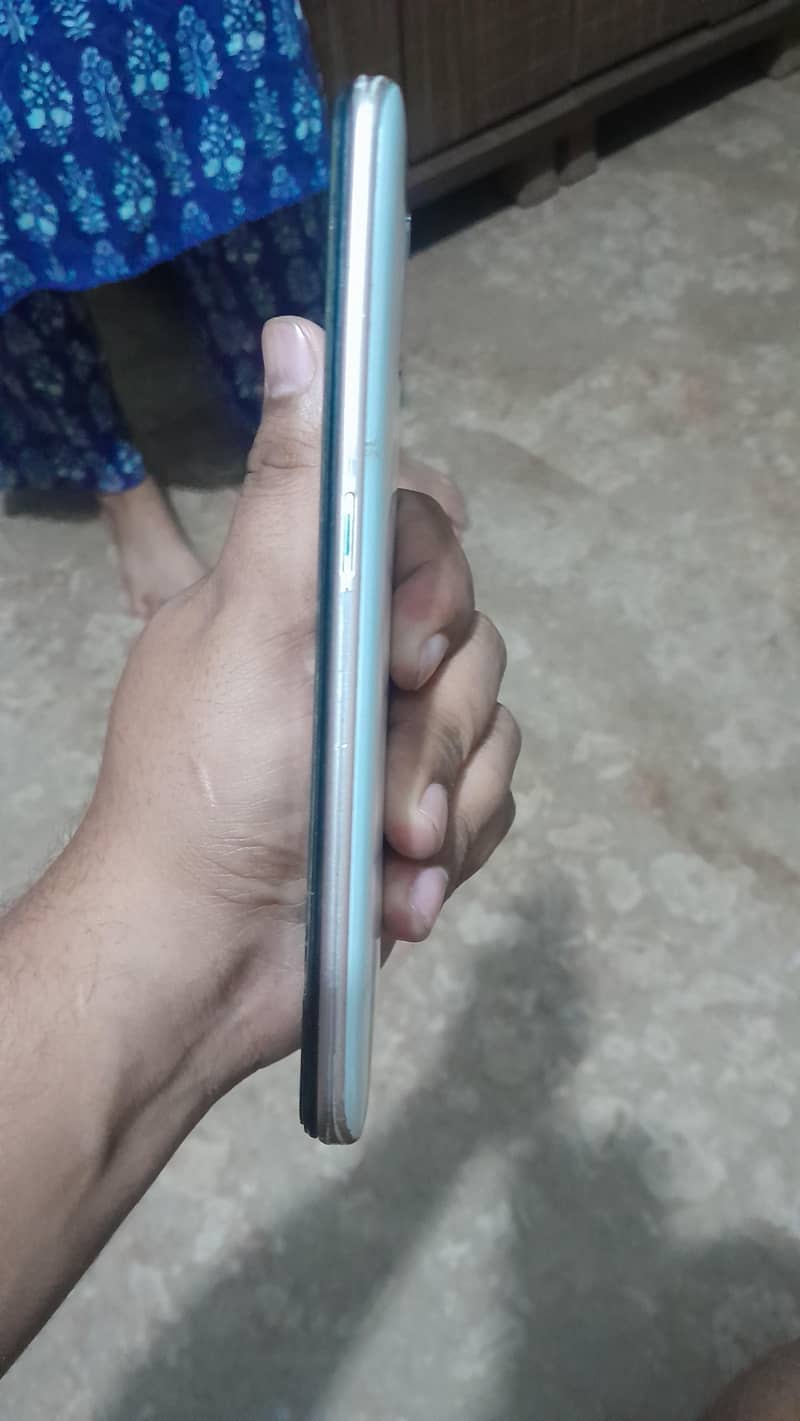 OPPO A3 6