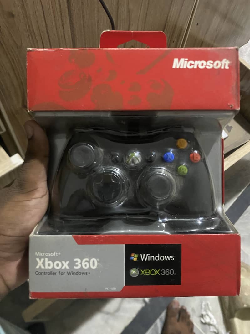 Xbox 360 Wired Controller 6