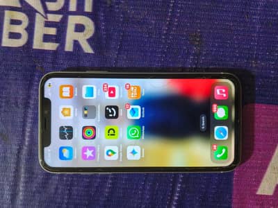 Apple iPhone XR