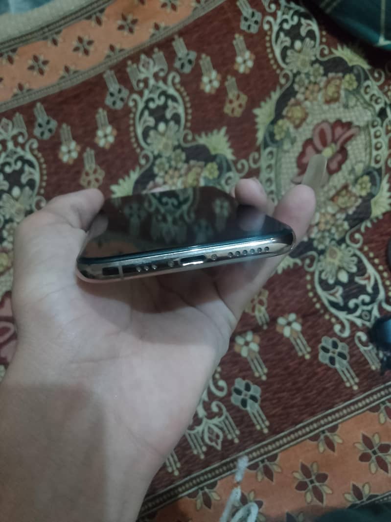 Apple iPhone XS 2
