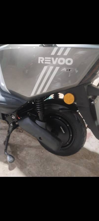 Revo bike  scooty