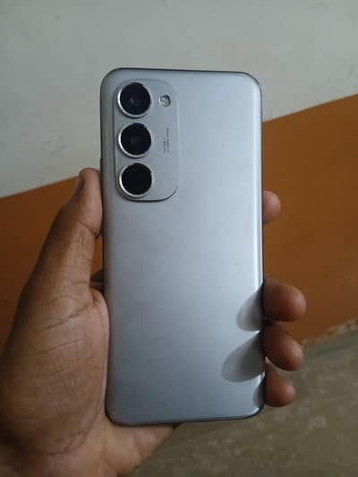 TECNO SPARK 40 PRO PLUS