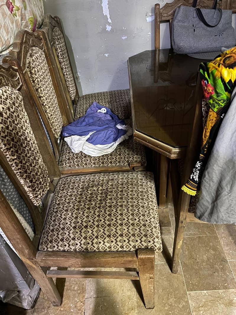 6 chairs with dining table 1
