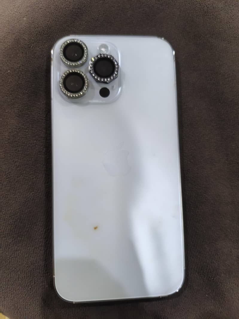Apple iPhone 14 Pro Max 8