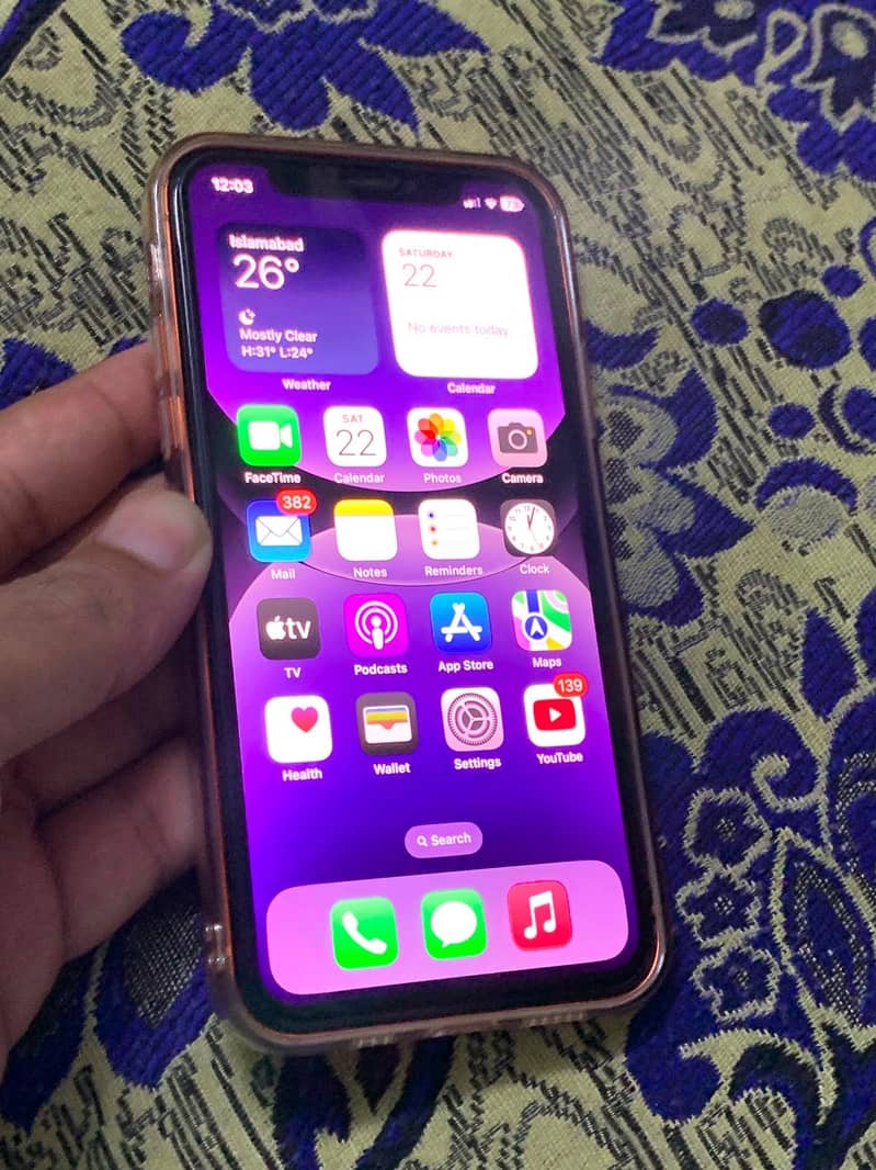 Apple iPhone XS 3