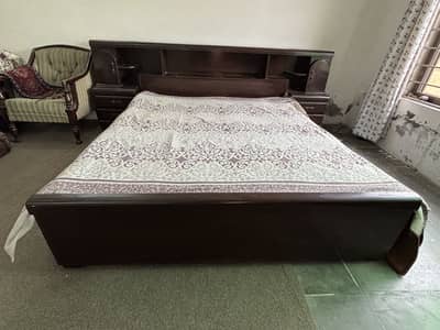 Double Bed (sheesham wood)