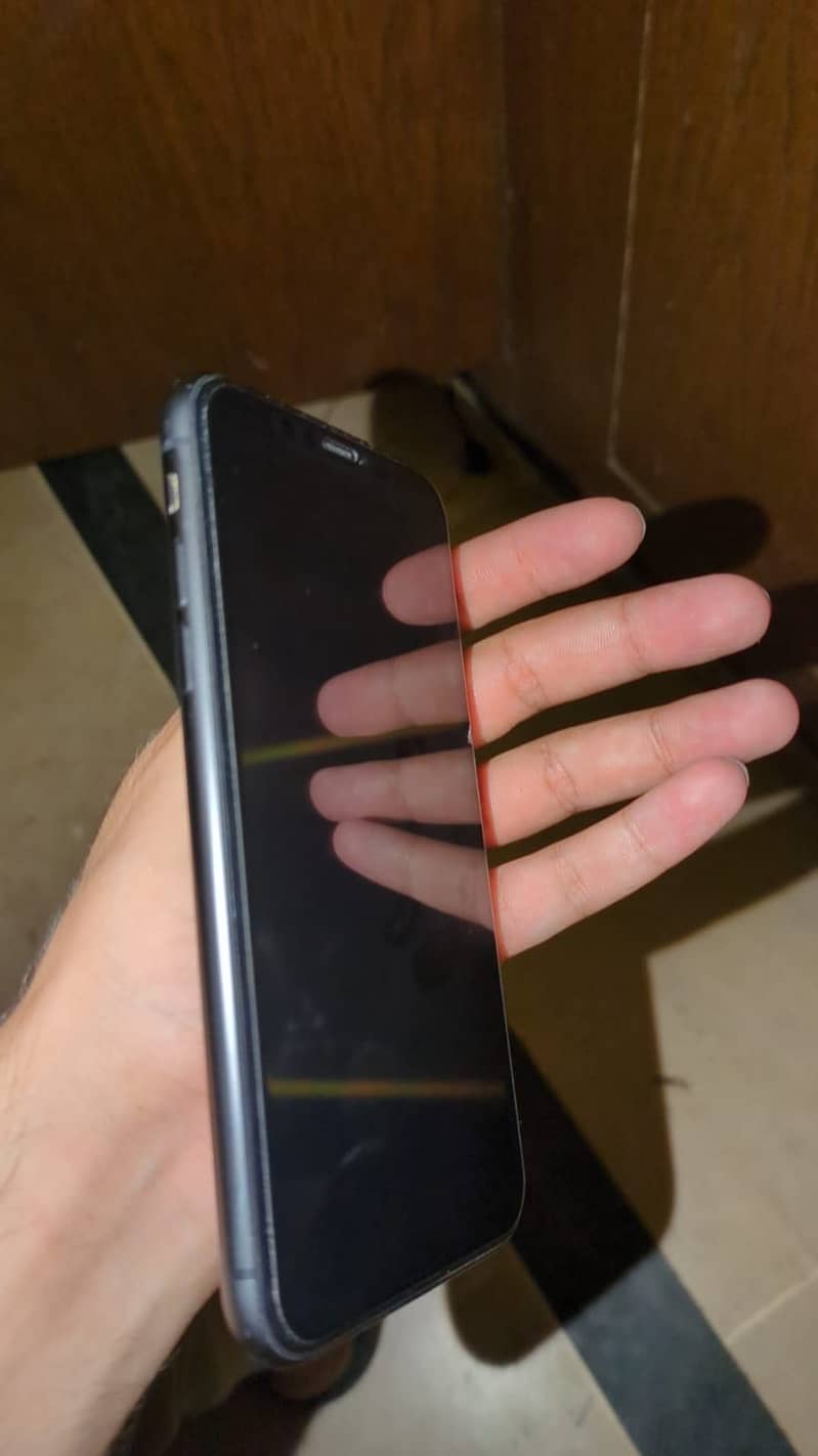 Apple iPhone 11 1
