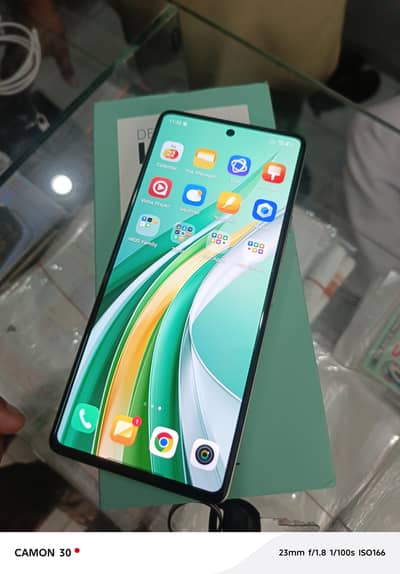 Tecno CAMON 30