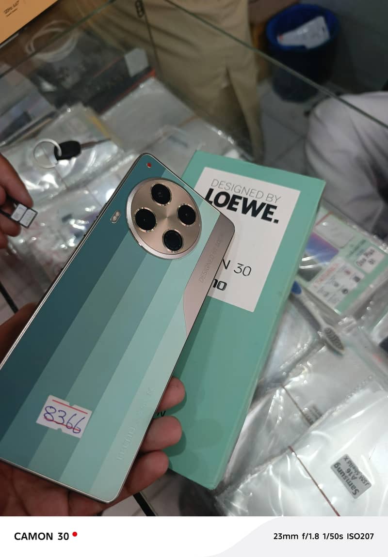 Tecno CAMON 30 1