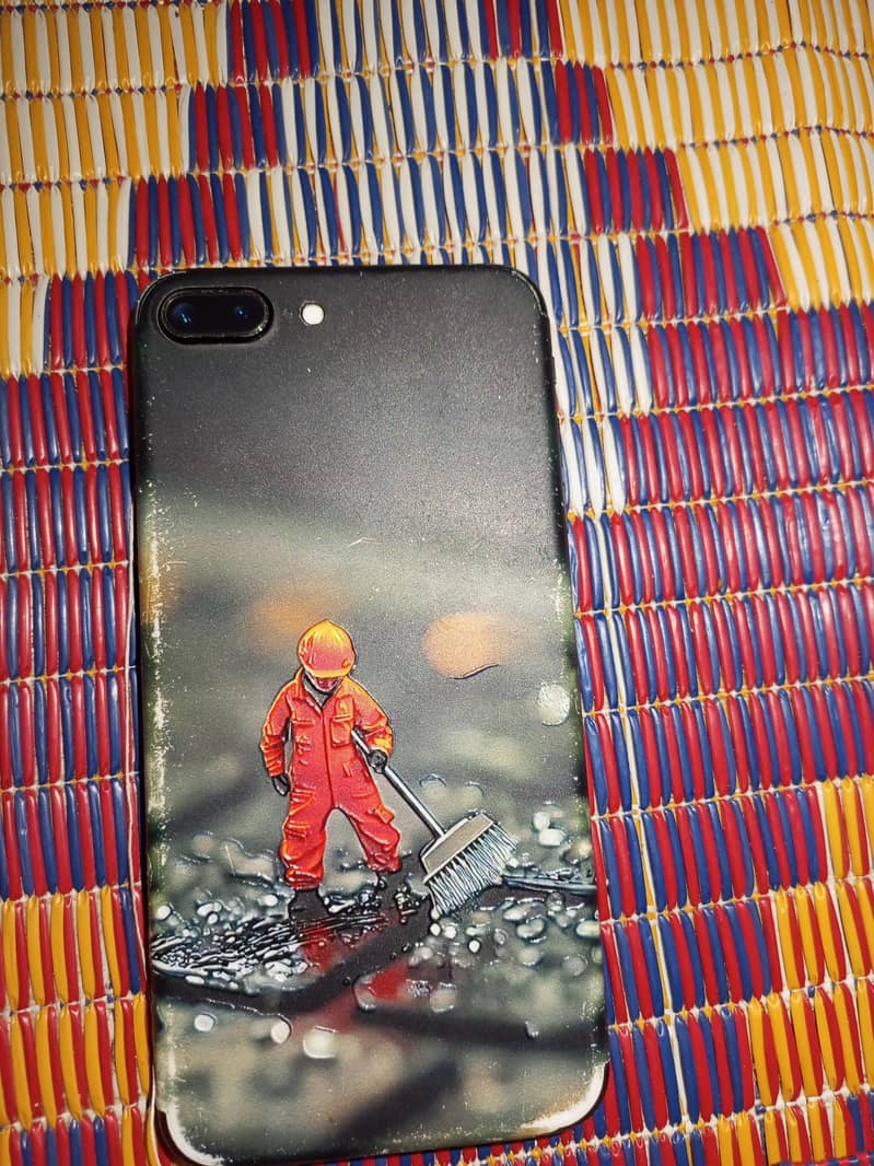 Apple iPhone 7 Plus 2