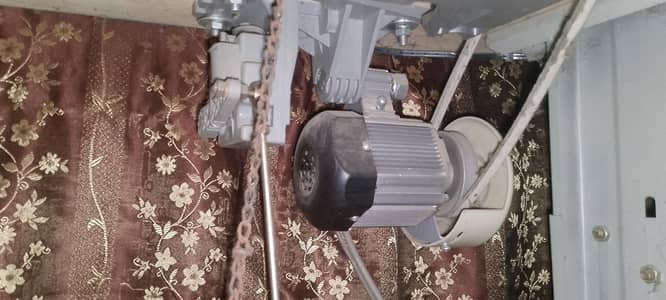 overlocker and pico machine