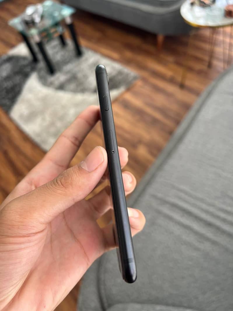 Apple iPhone SE 1