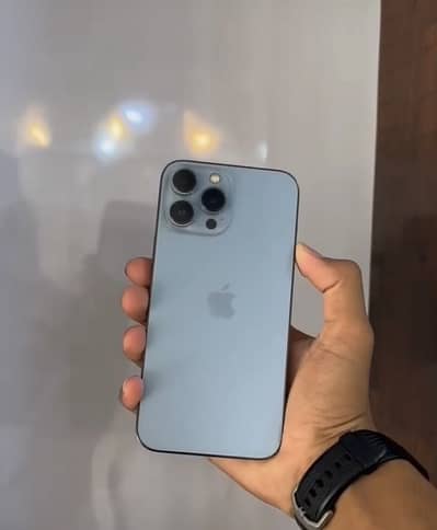 Apple iPhone 13 Pro Max factory unlock