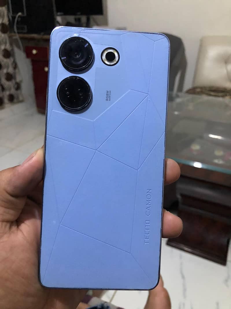 Tecno CAMON 20 Pro 0