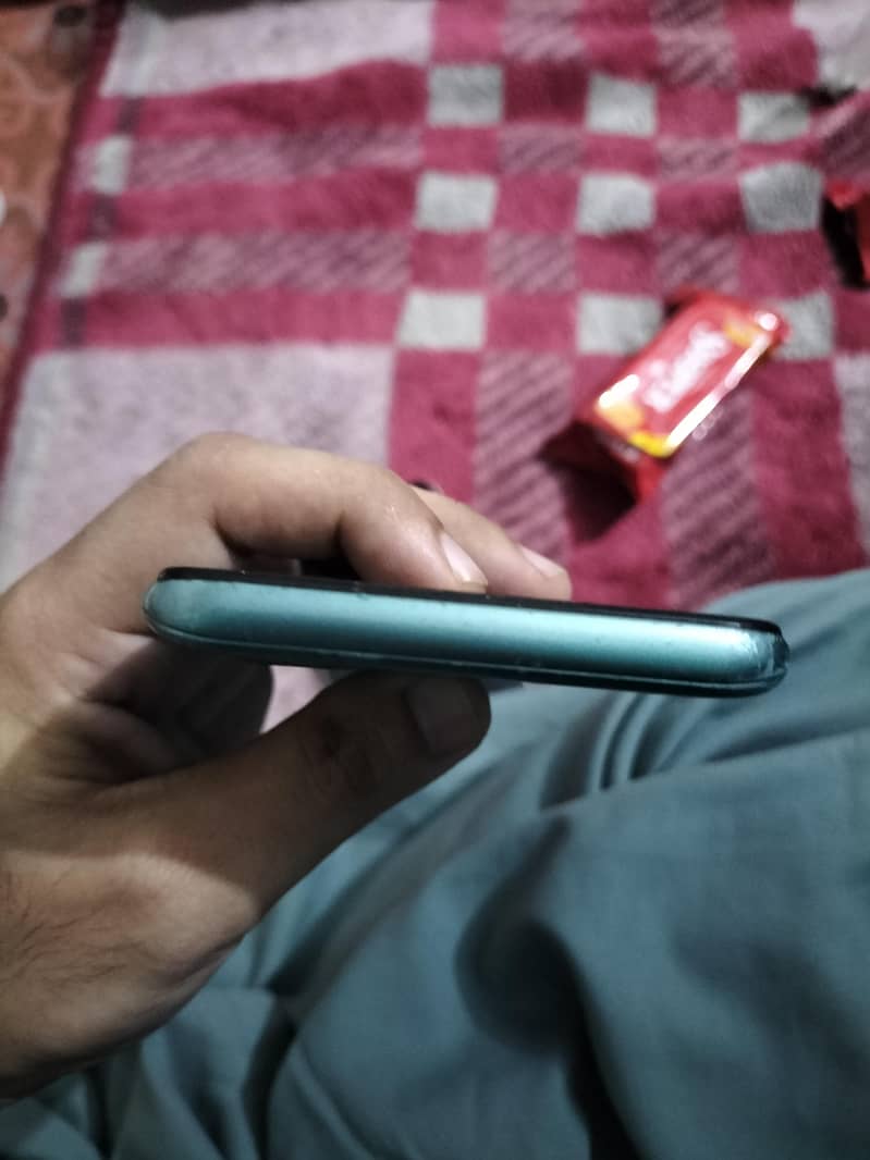 tecno spark 7 5