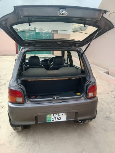 Daihatsu Cuore 2010