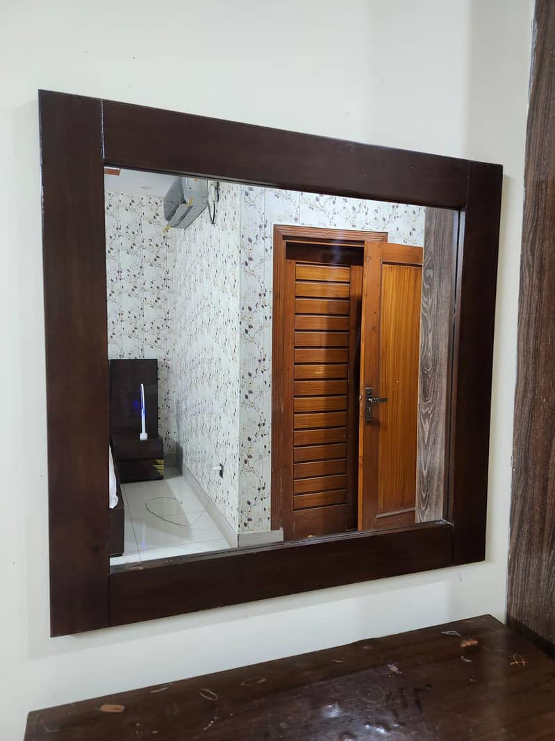 dressing table 3