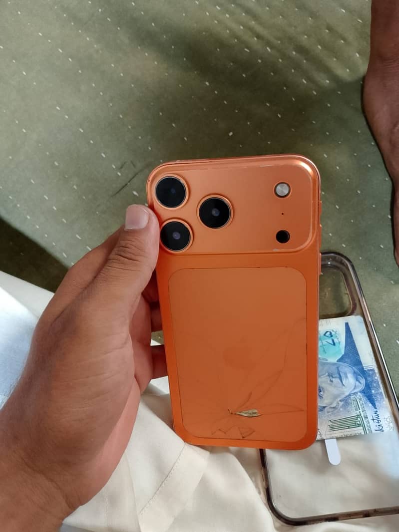 Apple iPhone XR 4