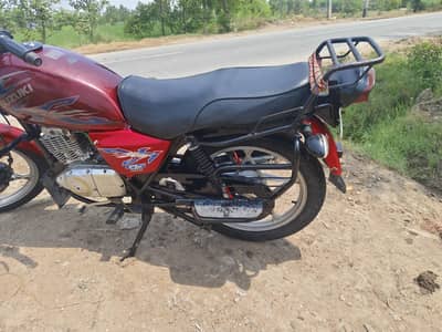 suzuki gs se urgent sell with bio metrick smart card