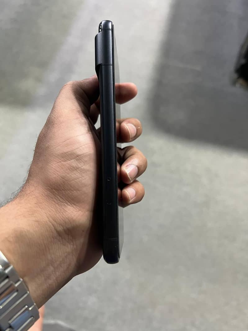 google pixel 8 5
