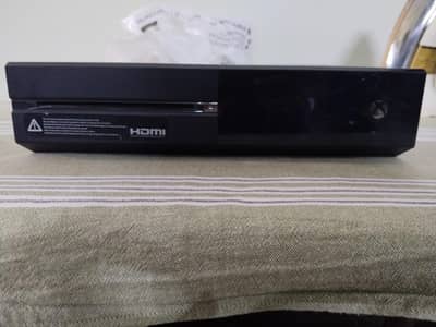 Xbox 1 500 gb with games