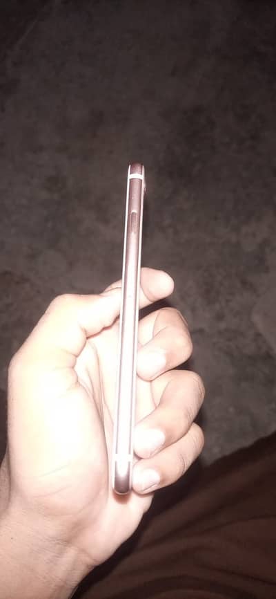 Apple iPhone 8