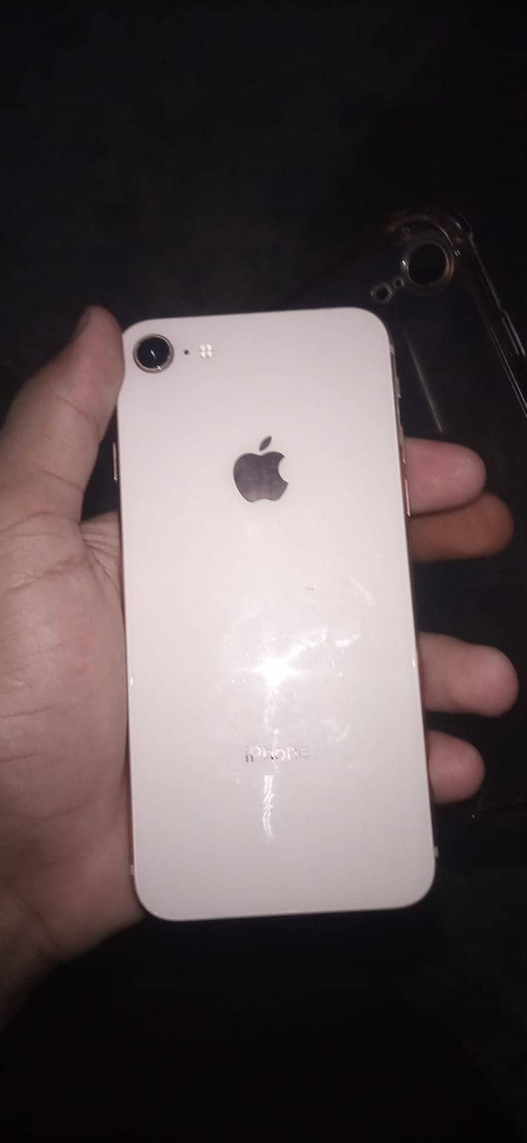 Apple iPhone 8 1