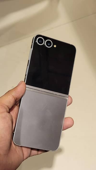 samsung galaxy flip 6