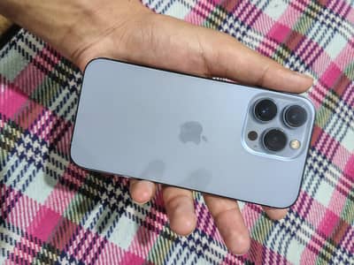 Apple iPhone 13 Pro