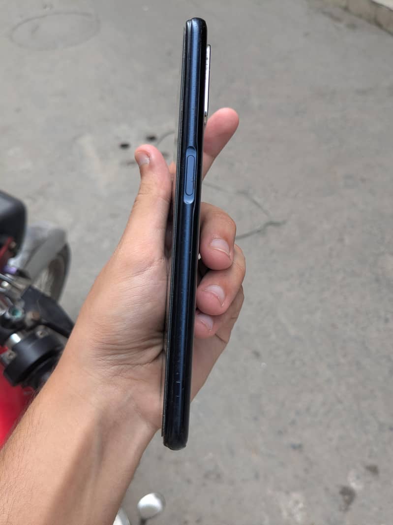 OPPO A52 2
