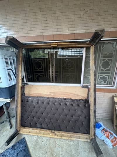 Strong Bed