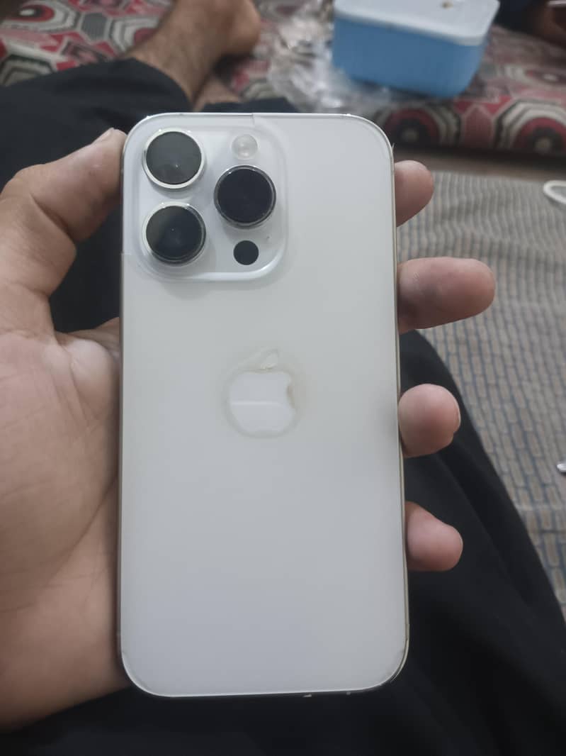 Apple iPhone 14 Pro 0