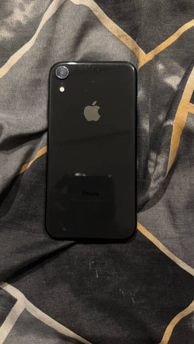 Apple iPhone XR
