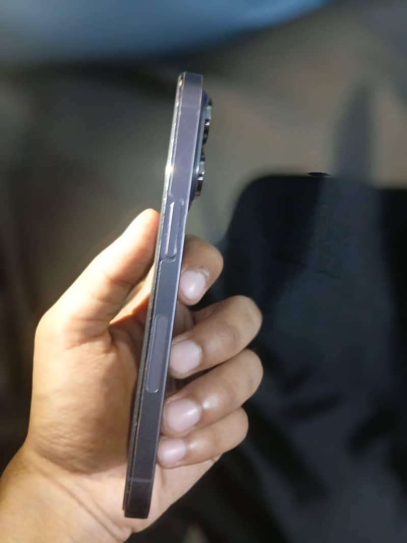 Apple iPhone 14 Pro 4
